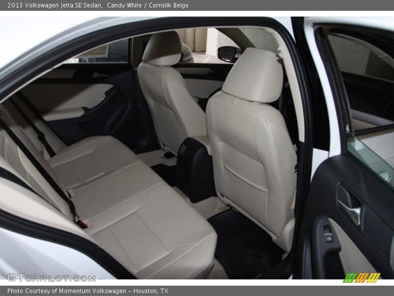 Candy White / Cornsilk Beige 2013 Volkswagen Jetta SE Sedan