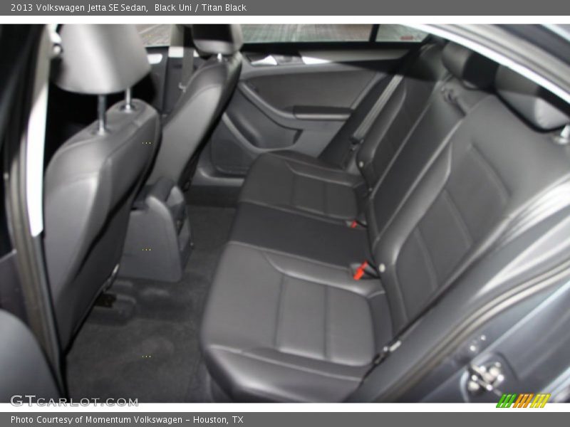Black Uni / Titan Black 2013 Volkswagen Jetta SE Sedan
