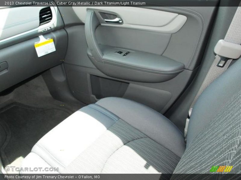 Cyber Gray Metallic / Dark Titanium/Light Titanium 2013 Chevrolet Traverse LS
