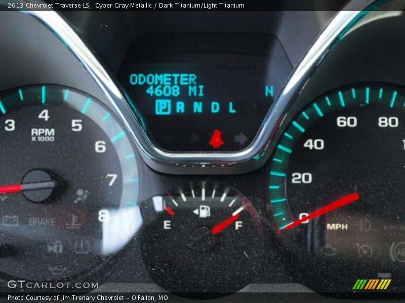 Cyber Gray Metallic / Dark Titanium/Light Titanium 2013 Chevrolet Traverse LS