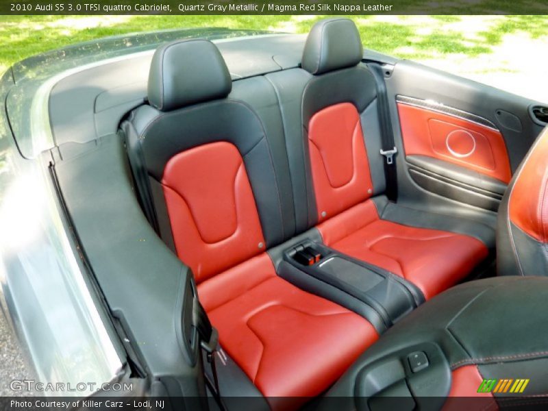 Rear Seat of 2010 S5 3.0 TFSI quattro Cabriolet