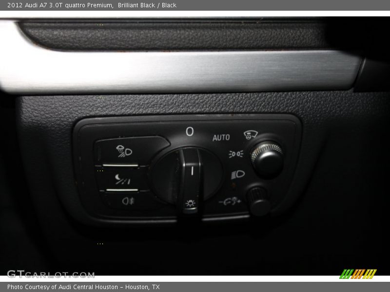 Controls of 2012 A7 3.0T quattro Premium