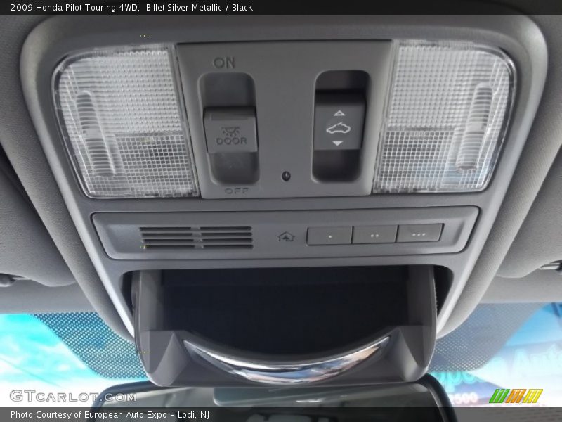 Billet Silver Metallic / Black 2009 Honda Pilot Touring 4WD