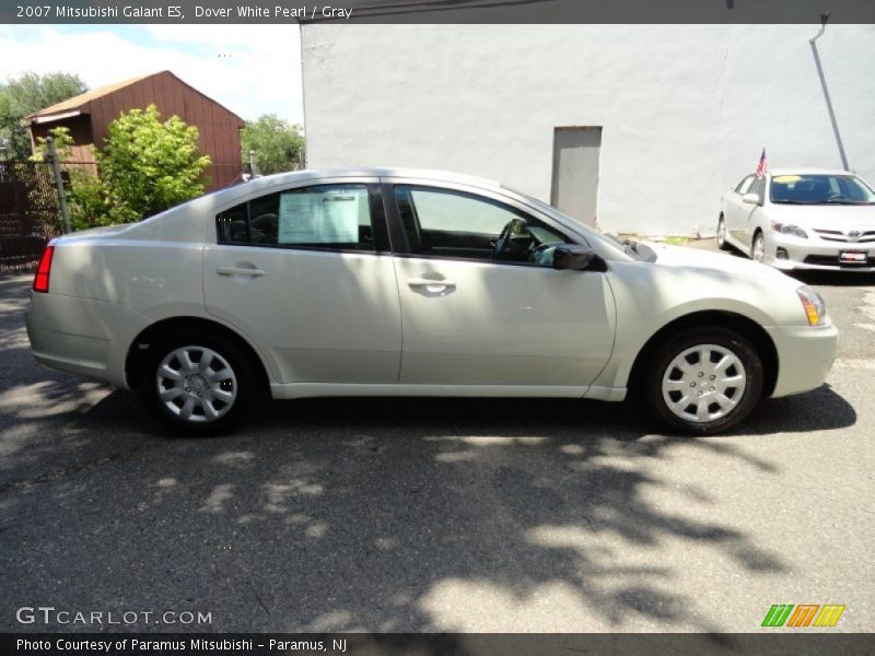 Dover White Pearl / Gray 2007 Mitsubishi Galant ES