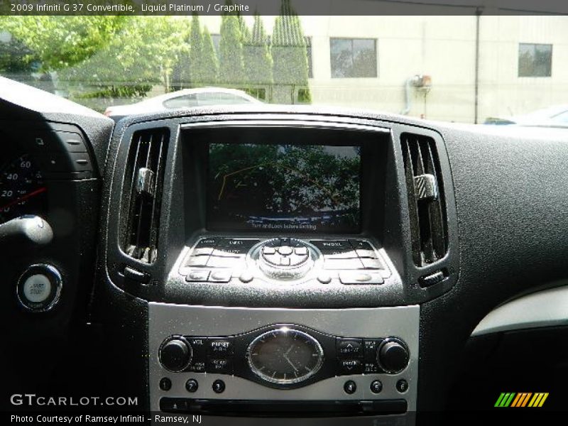 Liquid Platinum / Graphite 2009 Infiniti G 37 Convertible