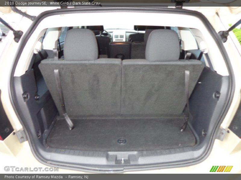 White Gold / Dark Slate Gray 2010 Dodge Journey SE