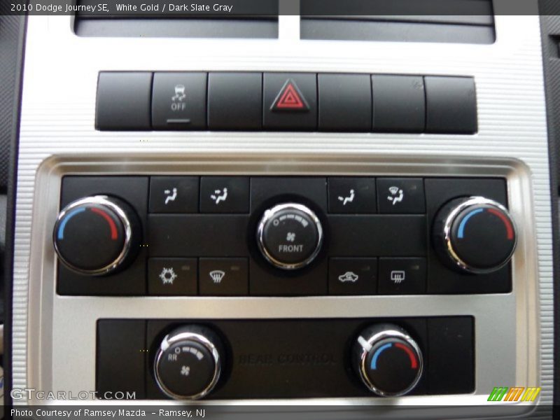 White Gold / Dark Slate Gray 2010 Dodge Journey SE