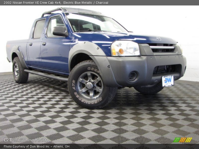 Electric Blue Metallic / Charcoal 2002 Nissan Frontier XE Crew Cab 4x4