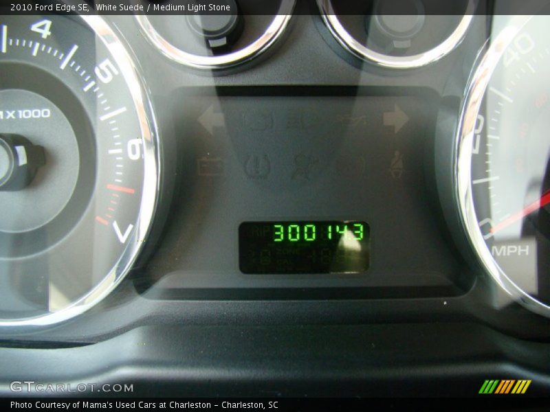 White Suede / Medium Light Stone 2010 Ford Edge SE