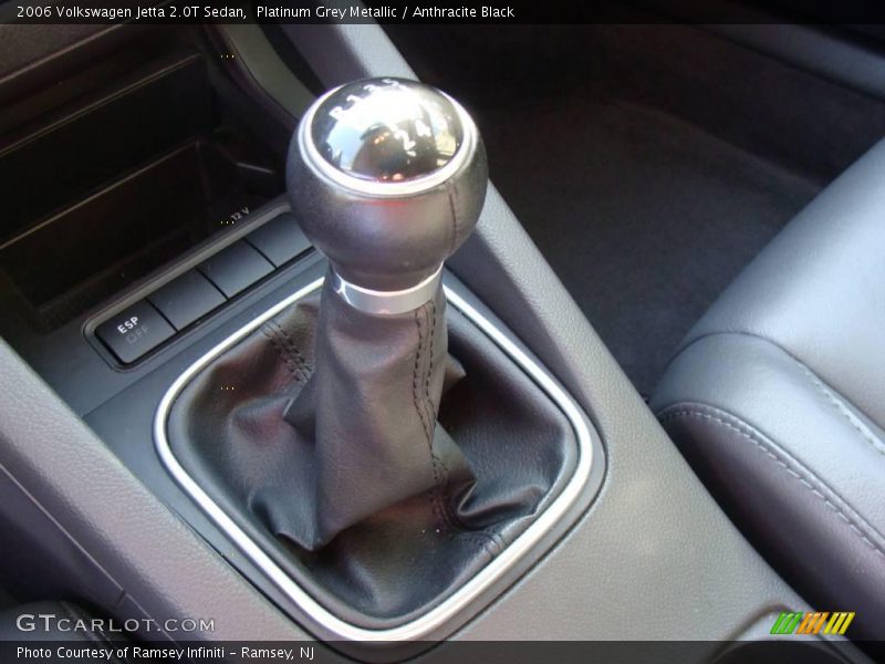 Platinum Grey Metallic / Anthracite Black 2006 Volkswagen Jetta 2.0T Sedan
