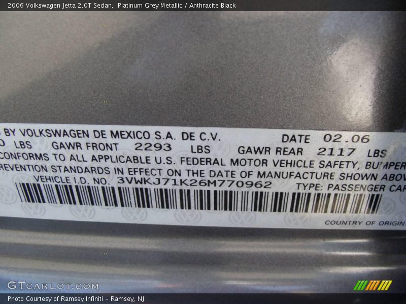 Platinum Grey Metallic / Anthracite Black 2006 Volkswagen Jetta 2.0T Sedan