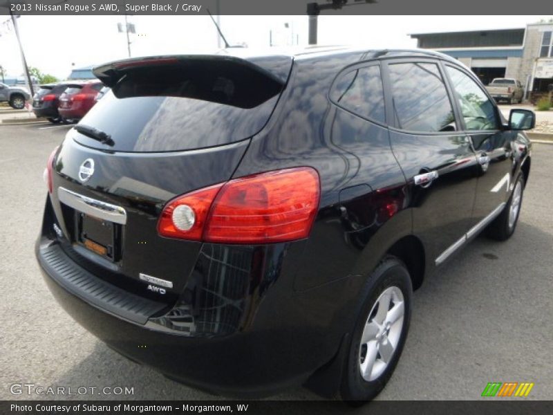 Super Black / Gray 2013 Nissan Rogue S AWD