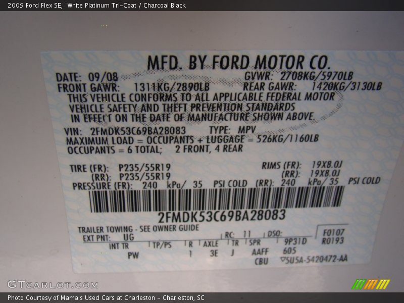 White Platinum Tri-Coat / Charcoal Black 2009 Ford Flex SE