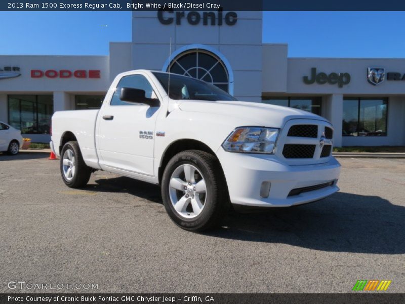 Bright White / Black/Diesel Gray 2013 Ram 1500 Express Regular Cab