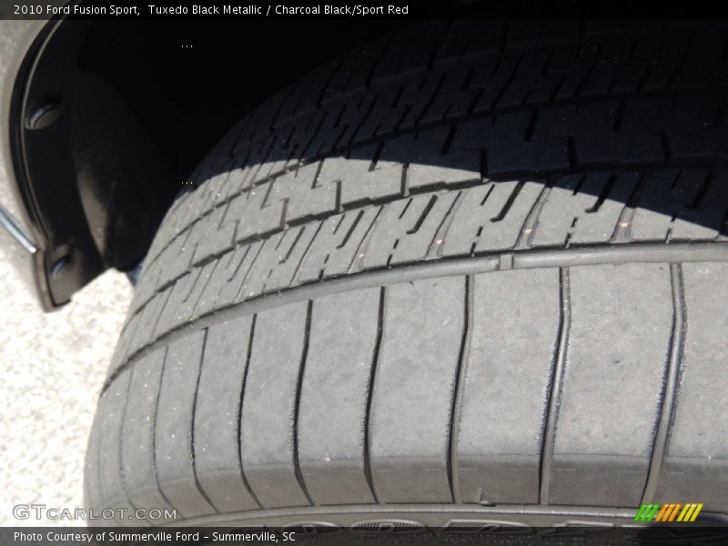 Tuxedo Black Metallic / Charcoal Black/Sport Red 2010 Ford Fusion Sport