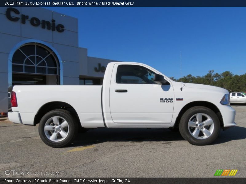 Bright White / Black/Diesel Gray 2013 Ram 1500 Express Regular Cab