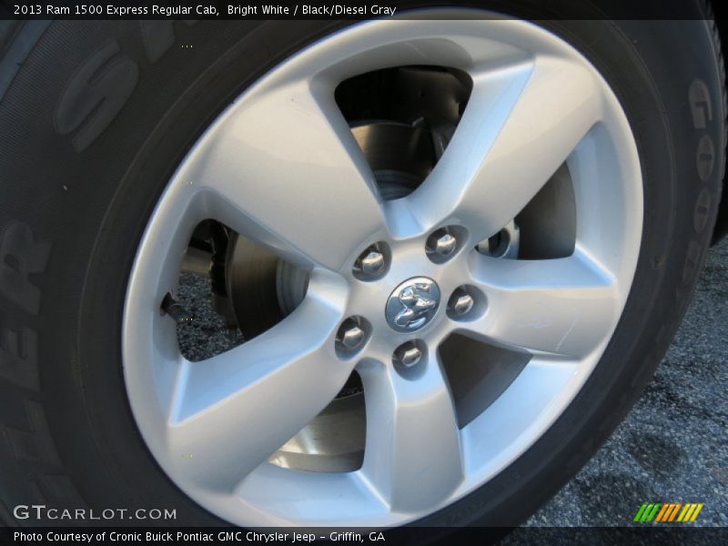Bright White / Black/Diesel Gray 2013 Ram 1500 Express Regular Cab