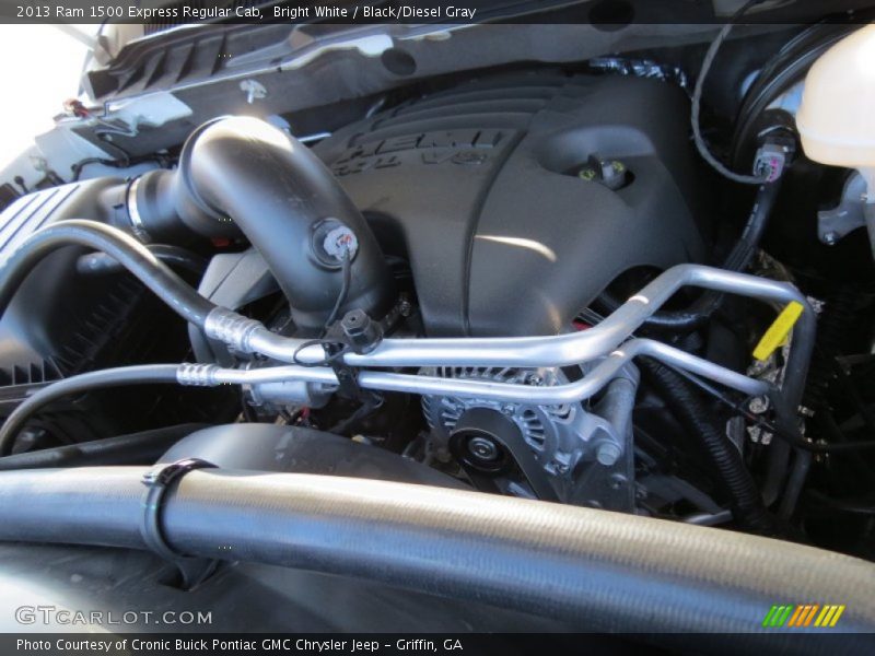 Bright White / Black/Diesel Gray 2013 Ram 1500 Express Regular Cab