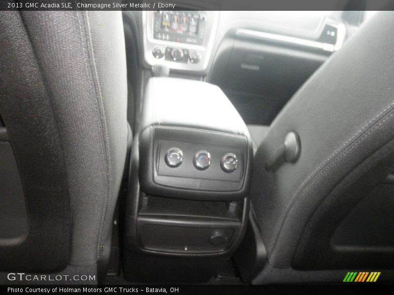 Champagne Silver Metallic / Ebony 2013 GMC Acadia SLE