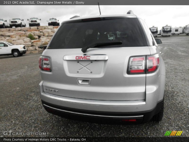 Champagne Silver Metallic / Ebony 2013 GMC Acadia SLE