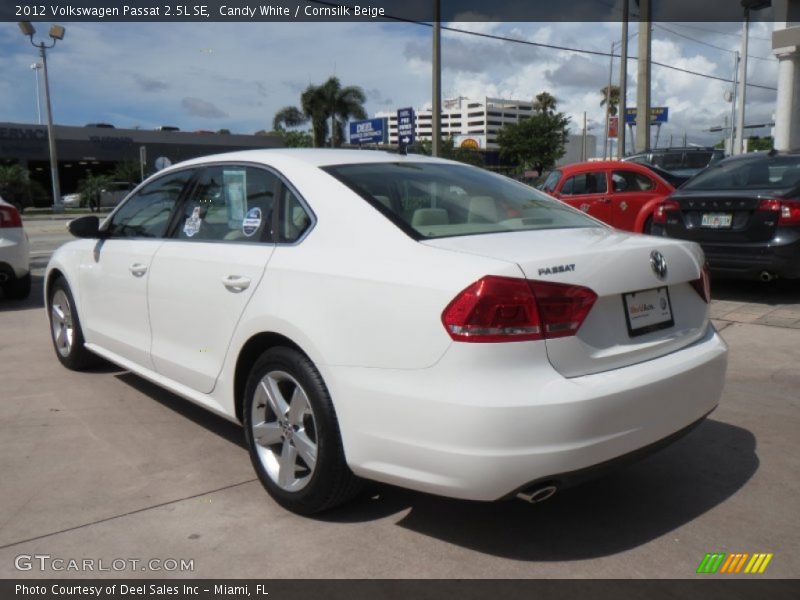 Candy White / Cornsilk Beige 2012 Volkswagen Passat 2.5L SE