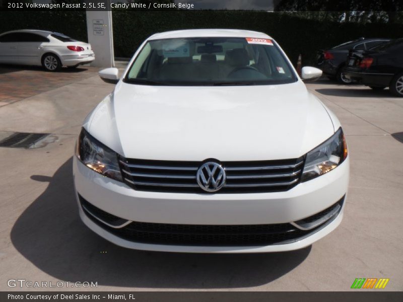 Candy White / Cornsilk Beige 2012 Volkswagen Passat 2.5L SE