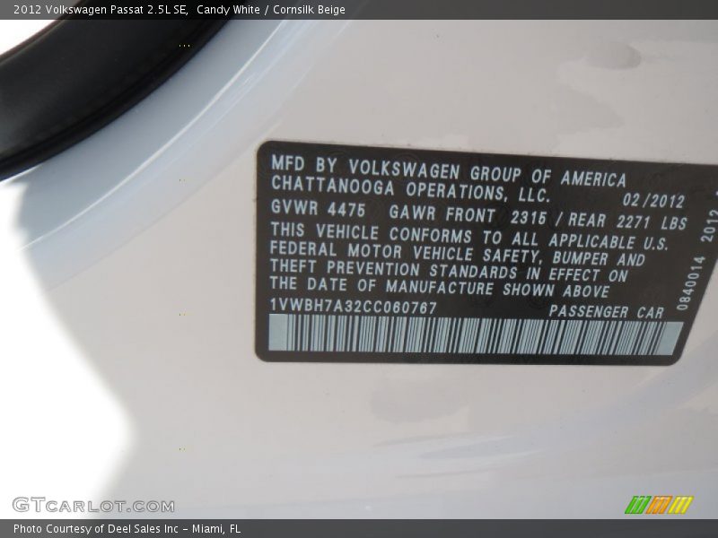 Candy White / Cornsilk Beige 2012 Volkswagen Passat 2.5L SE