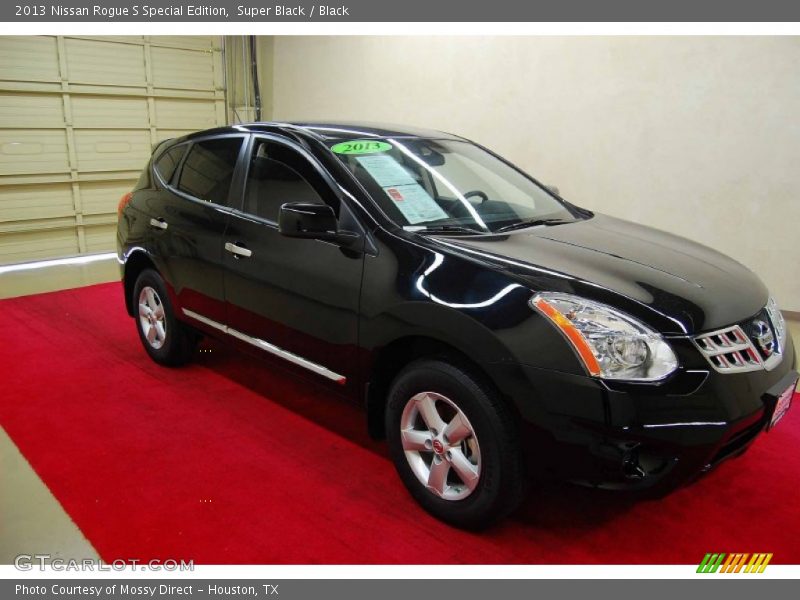 Super Black / Black 2013 Nissan Rogue S Special Edition