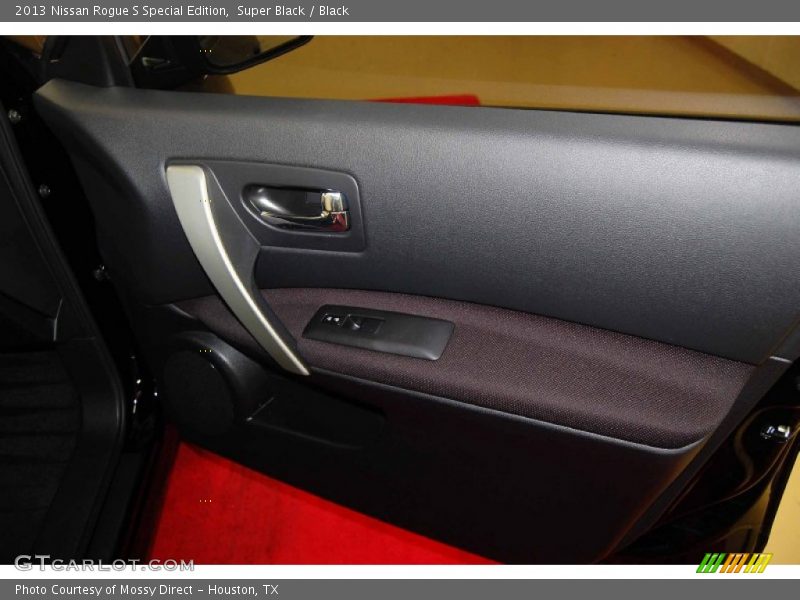 Super Black / Black 2013 Nissan Rogue S Special Edition