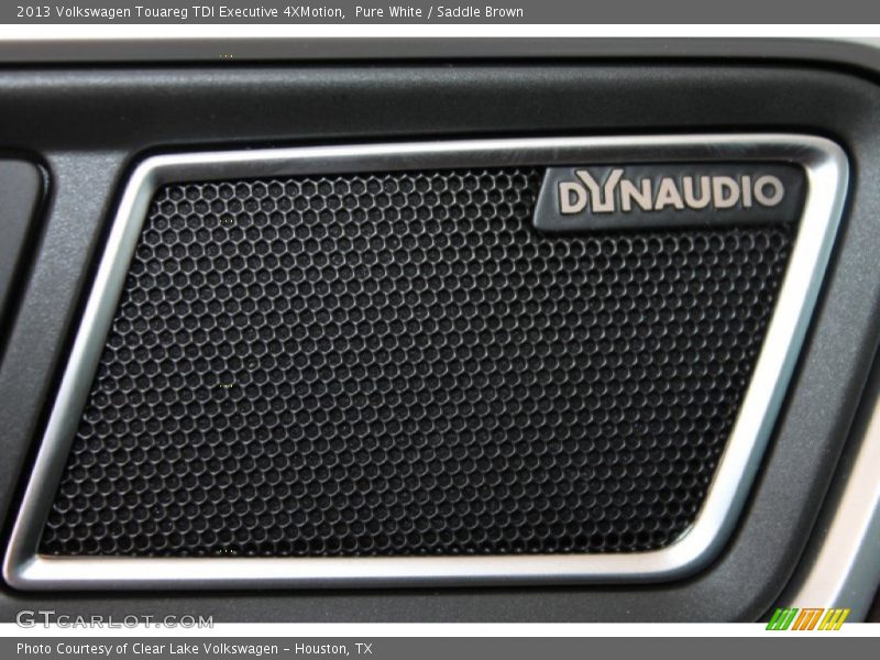 Pure White / Saddle Brown 2013 Volkswagen Touareg TDI Executive 4XMotion