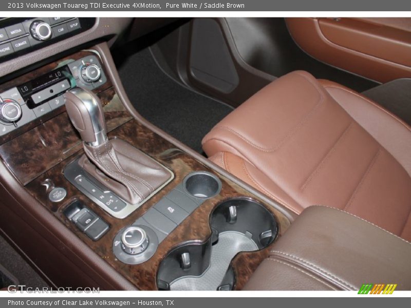 Pure White / Saddle Brown 2013 Volkswagen Touareg TDI Executive 4XMotion
