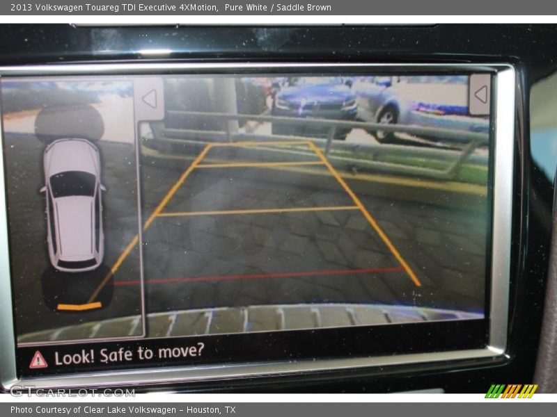 Pure White / Saddle Brown 2013 Volkswagen Touareg TDI Executive 4XMotion