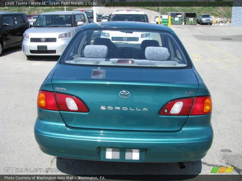 Green Pearl Metallic / Gray 1998 Toyota Corolla LE
