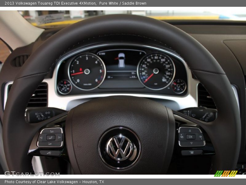 Pure White / Saddle Brown 2013 Volkswagen Touareg TDI Executive 4XMotion