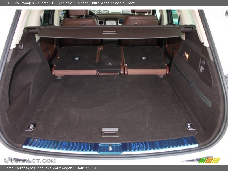  2013 Touareg TDI Executive 4XMotion Trunk