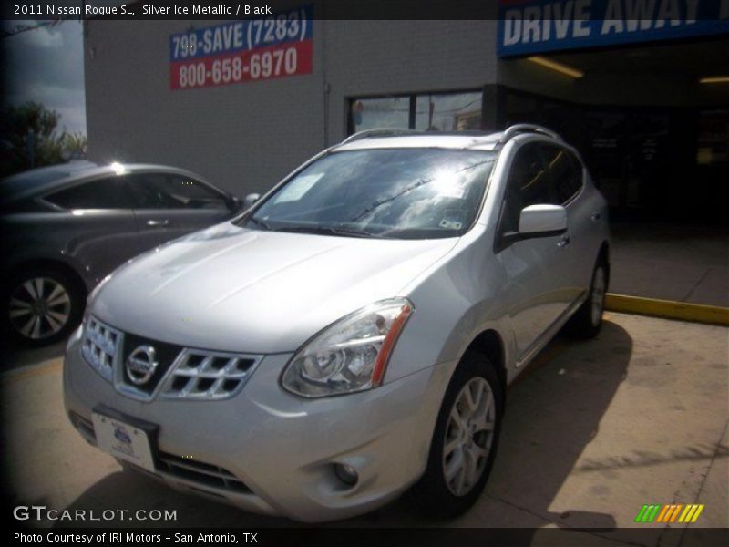Silver Ice Metallic / Black 2011 Nissan Rogue SL
