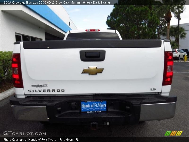 Summit White / Dark Titanium 2009 Chevrolet Silverado 2500HD LS Crew Cab