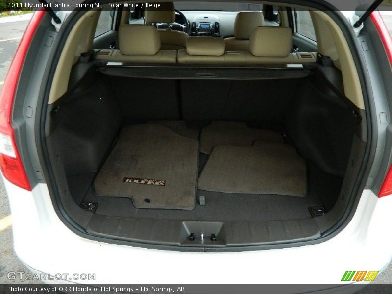 Polar White / Beige 2011 Hyundai Elantra Touring SE