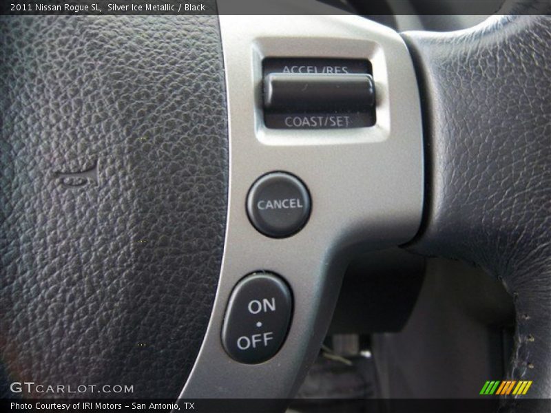Silver Ice Metallic / Black 2011 Nissan Rogue SL