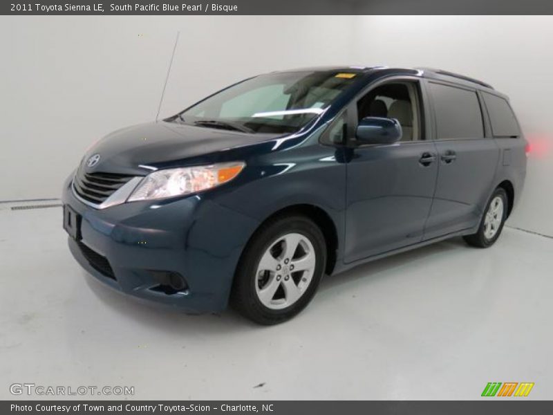 South Pacific Blue Pearl / Bisque 2011 Toyota Sienna LE