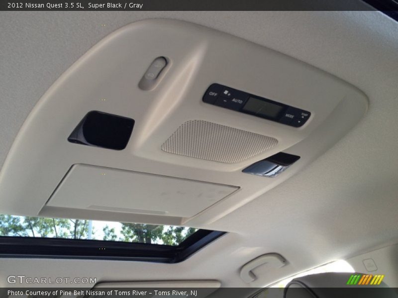 Super Black / Gray 2012 Nissan Quest 3.5 SL