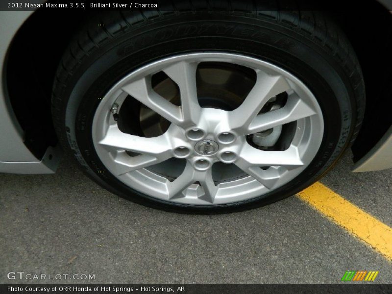 Brilliant Silver / Charcoal 2012 Nissan Maxima 3.5 S