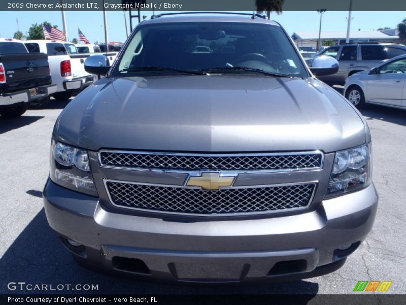 Graystone Metallic / Ebony 2009 Chevrolet Avalanche LTZ