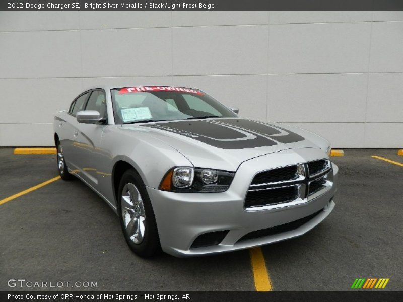 Bright Silver Metallic / Black/Light Frost Beige 2012 Dodge Charger SE