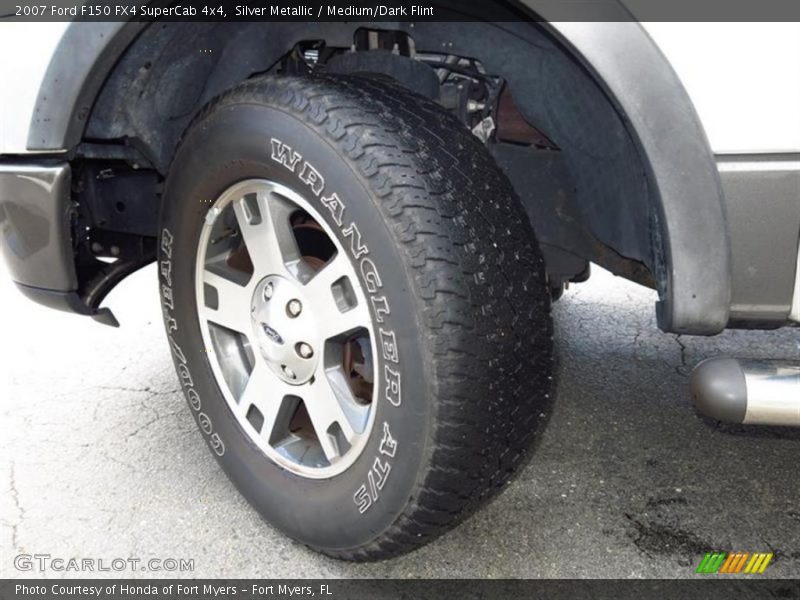 Silver Metallic / Medium/Dark Flint 2007 Ford F150 FX4 SuperCab 4x4