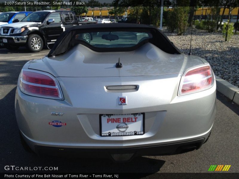 Silver Pearl / Black 2007 Saturn Sky Roadster