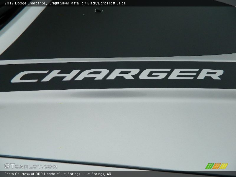 Bright Silver Metallic / Black/Light Frost Beige 2012 Dodge Charger SE
