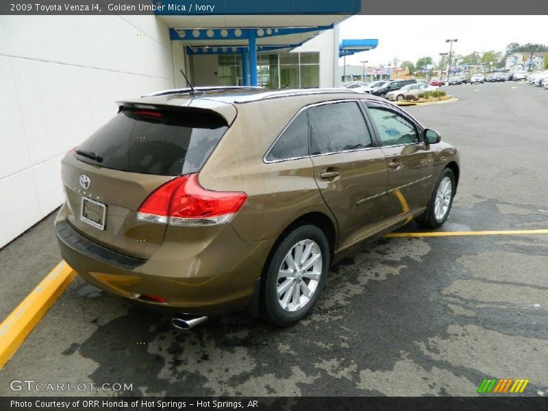 Golden Umber Mica / Ivory 2009 Toyota Venza I4