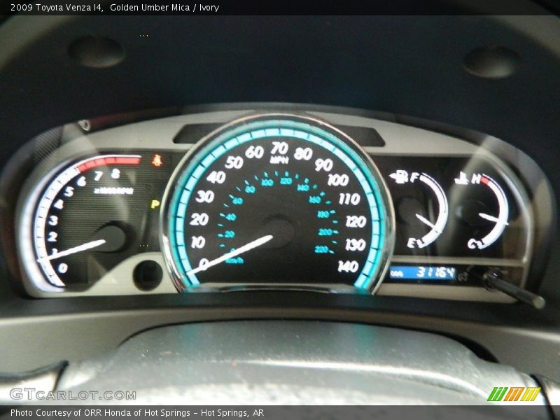 Golden Umber Mica / Ivory 2009 Toyota Venza I4