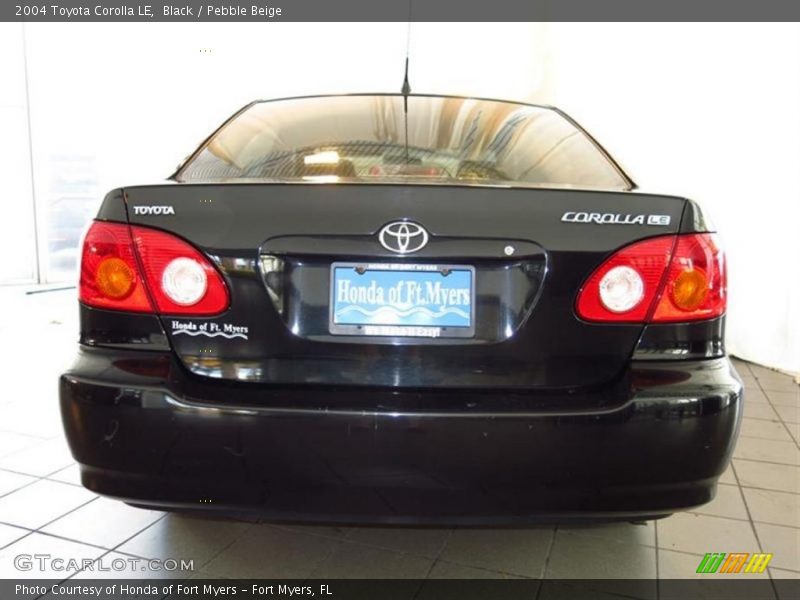 Black / Pebble Beige 2004 Toyota Corolla LE